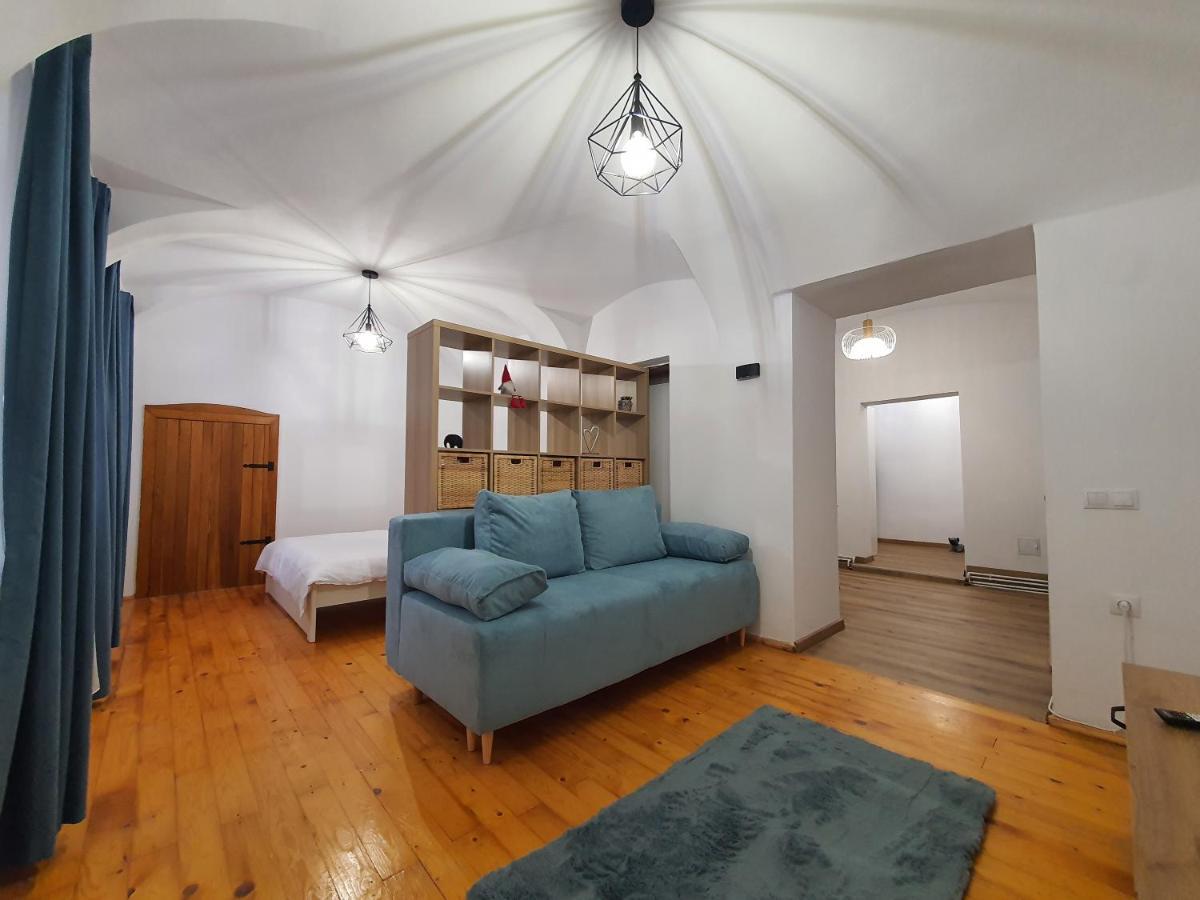 Lucasi Apartament Sibiu Bagian luar foto