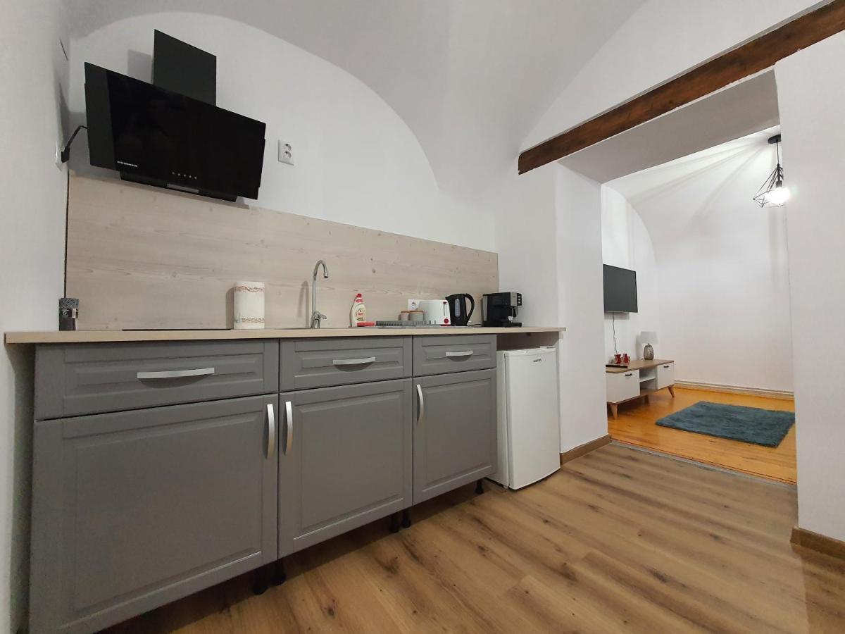 Lucasi Apartament Sibiu Bagian luar foto